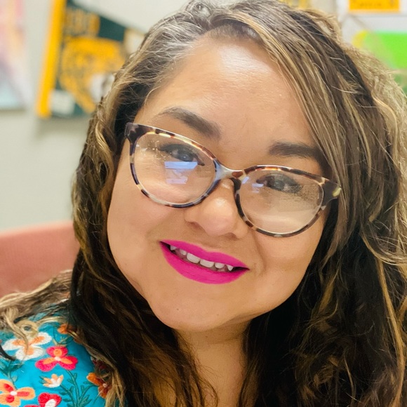 Meet your Posher, Sonia - Picture 7 of 7